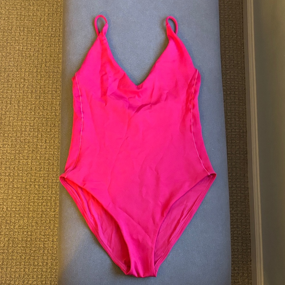 Left on Friday Sunday La La Land (Pink) One-Piece Swimsuit sz M